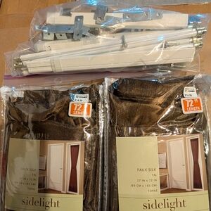 2 brown sidelight panels